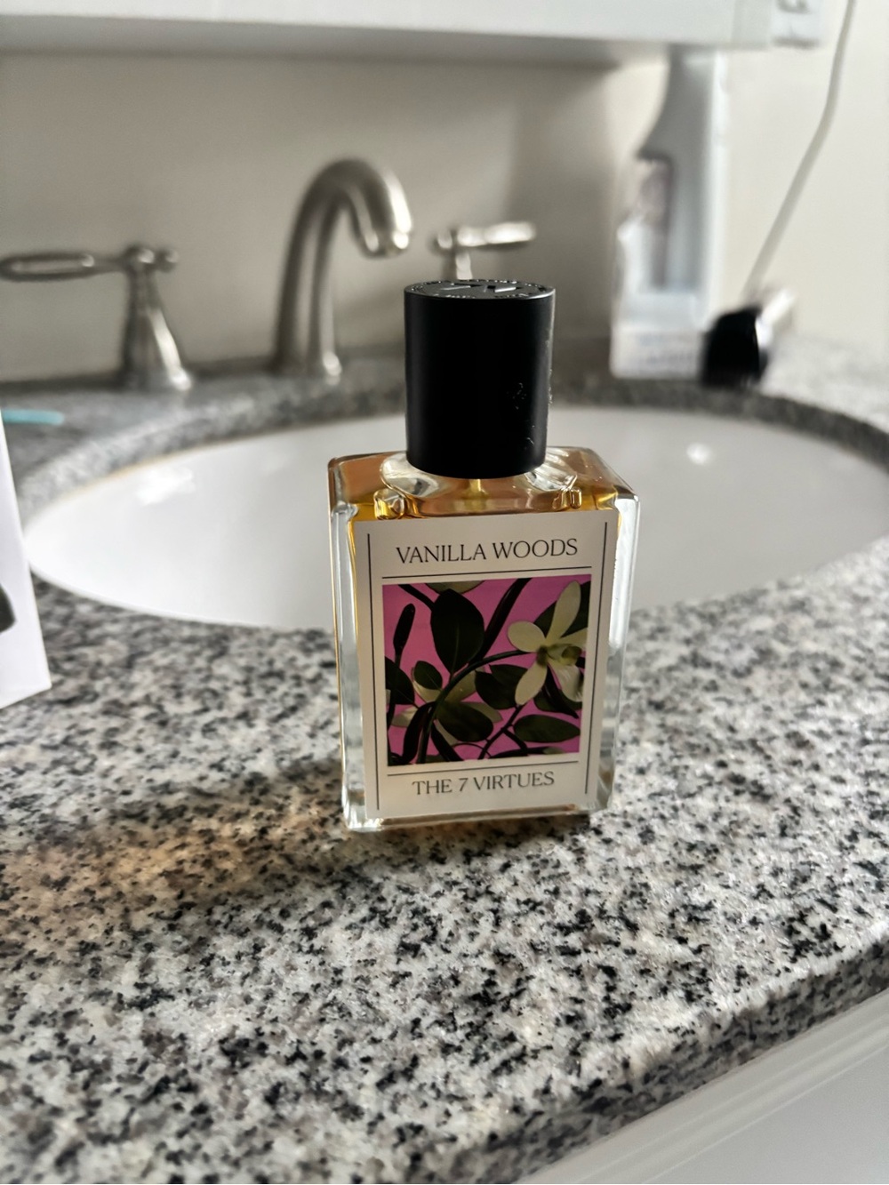 The 7 Virtues Vanilla Woods Eau de Parfum - White with Green Floral Accents - Picture 3 of 4